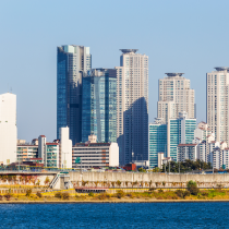 환경문제의 심각성이 대두되어 인식전 및 환경 고려한 국토관리 필요성을 부각시키는 부가이미지